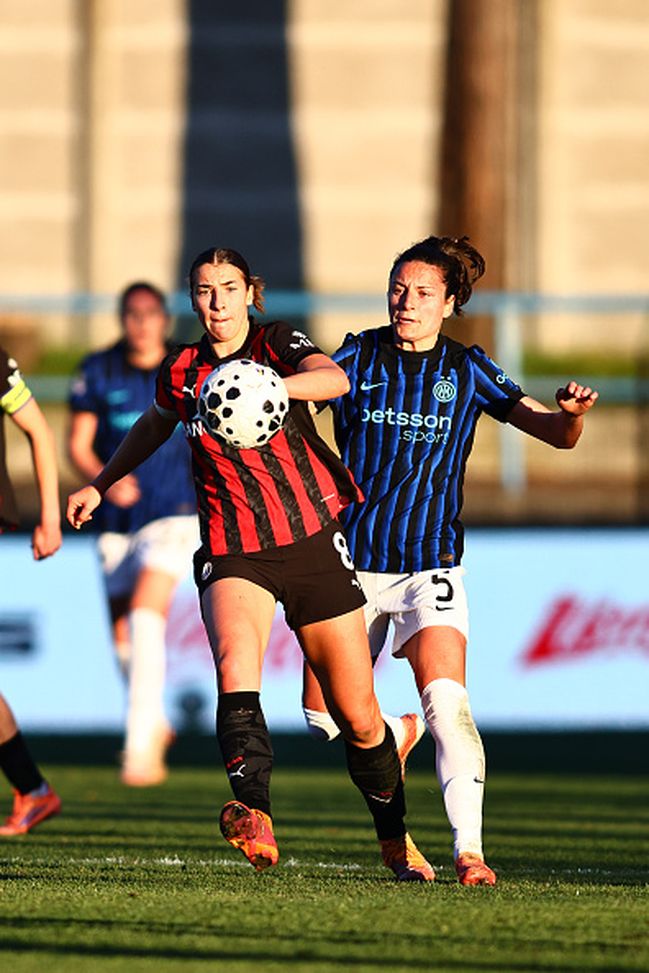 Ivana Andrès Sanz (FC Internazionale Women) durante il derby femminile (Photo by Antonino Lagana - Inter/Inter via Getty Images) Derby femminile, svolta negativa: da 1-0 Milan all'1-5 finale...