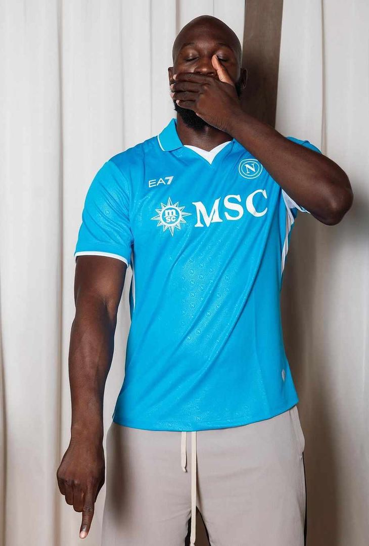 GALLERY I primi scatti di Lukaku con la maglia del Napoli e la sua tipica esultanza - immagine 2