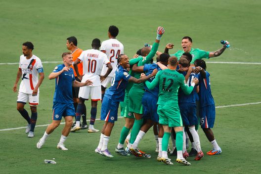 Il Chelsea festeggia al triplice fischio della finale del Mondiale per Club FIFA. (Fonte: account X del Chelsea) chelsea psg