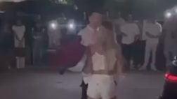 VIDEO / Zaccagni e la dedica d’amore pre matrimonio: rose e abbracci con Chiara Nasti