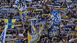 Parma, daspo a 15 ultras per l’aggressione ai tifosi del Napoli: la ricostruzione