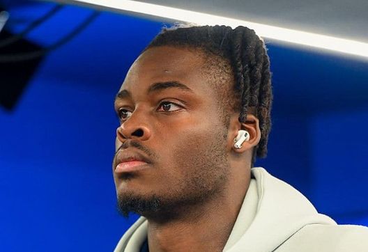 Sky – L’Inter si allena: tutti a disposizione tranne Bisseck. Con il Como giocherà…- immagine 2