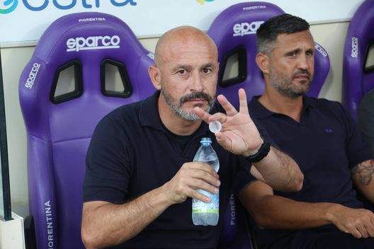 GERMOGLI PH: 17SETTEMBRE 2023 FIRENZE STADIO ARTEMIO FRANCHI CAMPIONATO SERIE A FIORENTINA VS ATALANTA NELLA FOTO ITALIANO Con questa panchina, Italiano sogna: questa è la Fiorentina di tutti- immagine 2