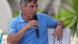 Gianfranco Zola riceve la targa di “Ambasciatore dello sport italiano nel mondo”