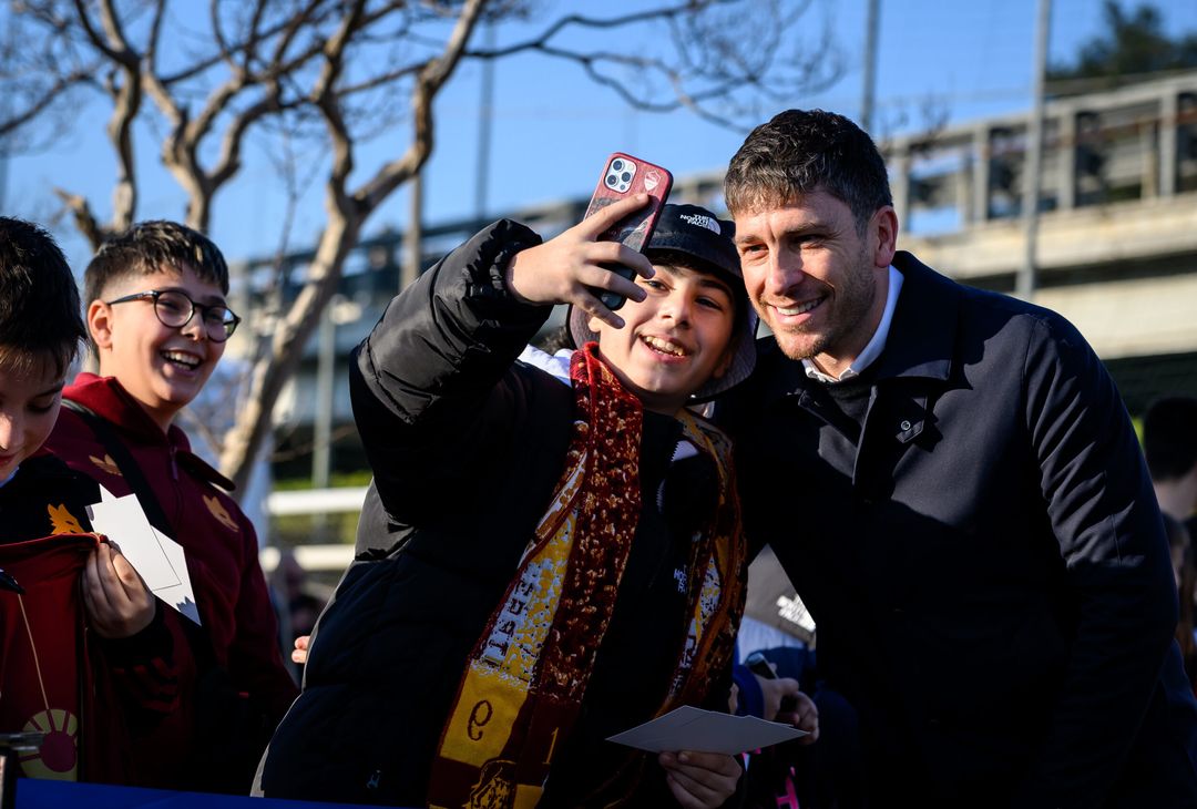 Roma, il primo allenamento del 2025 al Tre Fontane – FOTO GALLERY - immagine 3