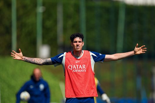 Romano: “Bastoni-Barcellona, ecco l’esempio che fa l’Inter per dire assolutamente no a 50 mln”- immagine 3