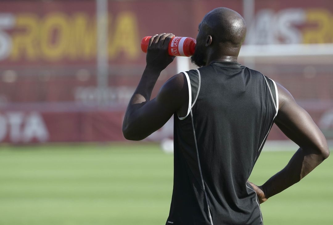 Roma, allenamenti a Trigoria: ci sono Lukaku, Sanches, Dybala e Aouar – FOTO GALLERY - immagine 2