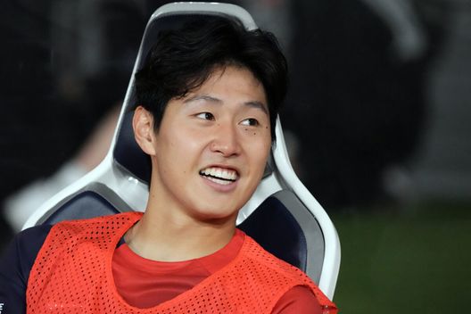 Il PSG ‘rinuncia’ a Kang In Lee: il giocatore vuole evitare 21 mesi di servizio militare - immagine 1