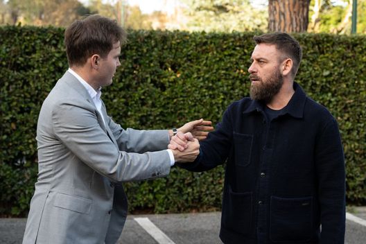 Roma, inizia il De Rossi 2.0. Dal rinnovo a ritiro e mercato: l’agenda del club- immagine 2