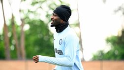 VIDEO / Thuram, siparietto sotto la pioggia: “Tifosi contenti pure se…”
