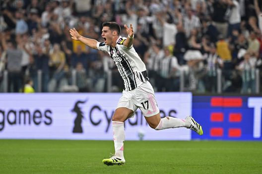 Adzic regala tre punti alla Juventus contro l'Inter. (FC/Juventus FC via Getty Images) L’editoriale di Juventus-Inter: segnale forte dei bianconeri, nerazzurri in crisi- immagine 5