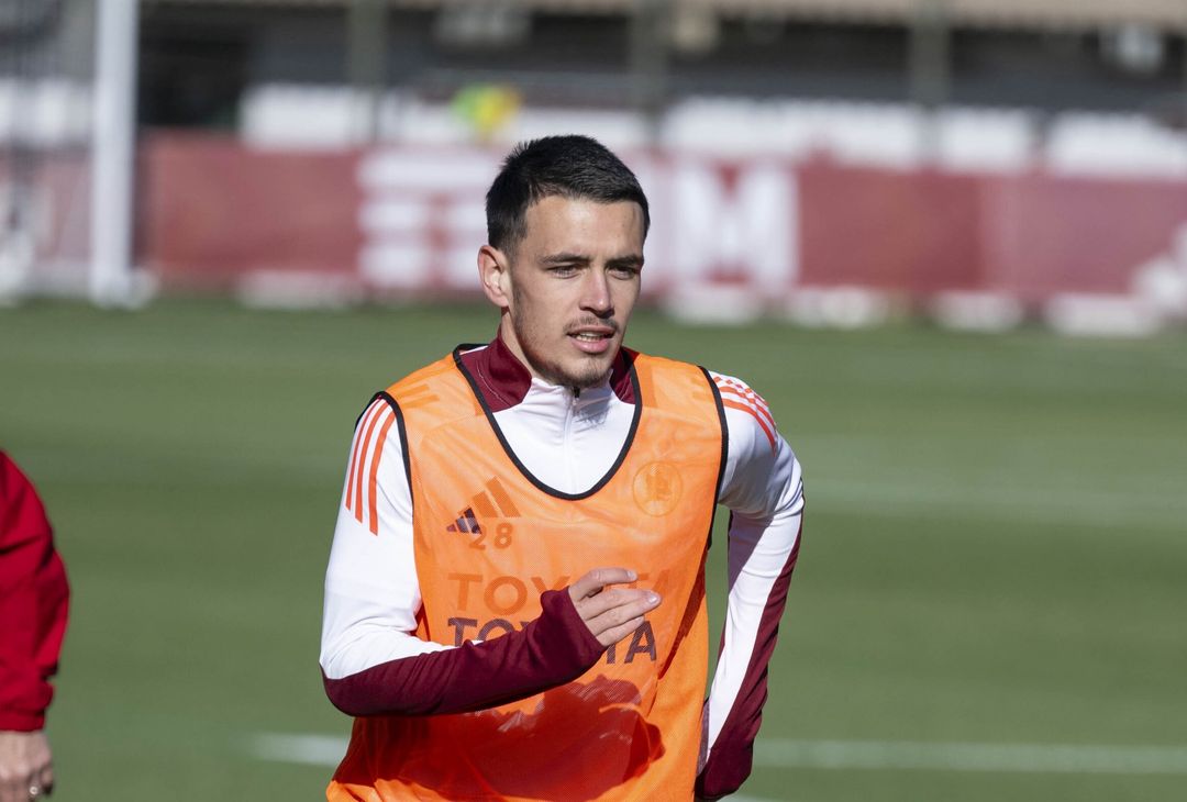 Trigoria, lavoro sul campo in vista dell’Atalanta. C’è Shomurodov – FOTO GALLERY - immagine 15