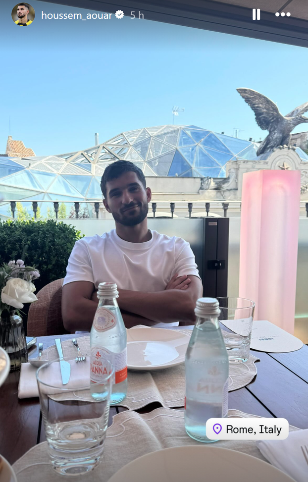 Roma, l’ex Aouar torna nella Capitale in vacanza: lo scatto sui social – FOTO- immagine 2