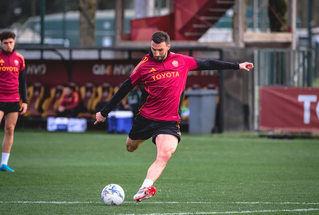 Trigoria, la ripresa degli allenamenti a quattro giorni dal Napoli – FOTO GALLERY - immagine 13