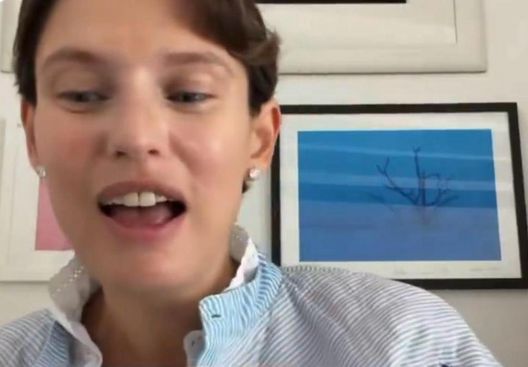 Gaffe della Balti che se la prende con Chi e Signorini: “GF Vip? Non ci andrò e lui lo sa. Ma chi…” Gaffe della Balti che se la prende con Chi e Signorini: “GF Vip? Non ci andrò e lui lo sa. Ma chi…” - immagine 1