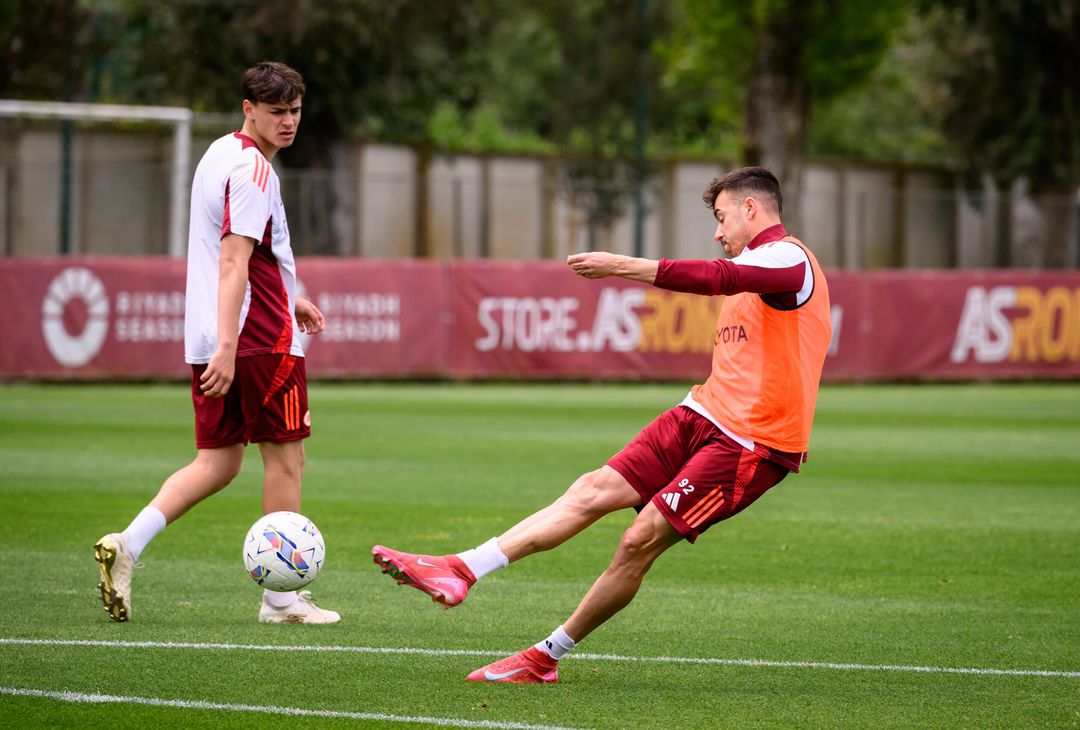 Trigoria, l’allenamento a tre giorni da Inter-Roma – FOTO GALLERY - immagine 23