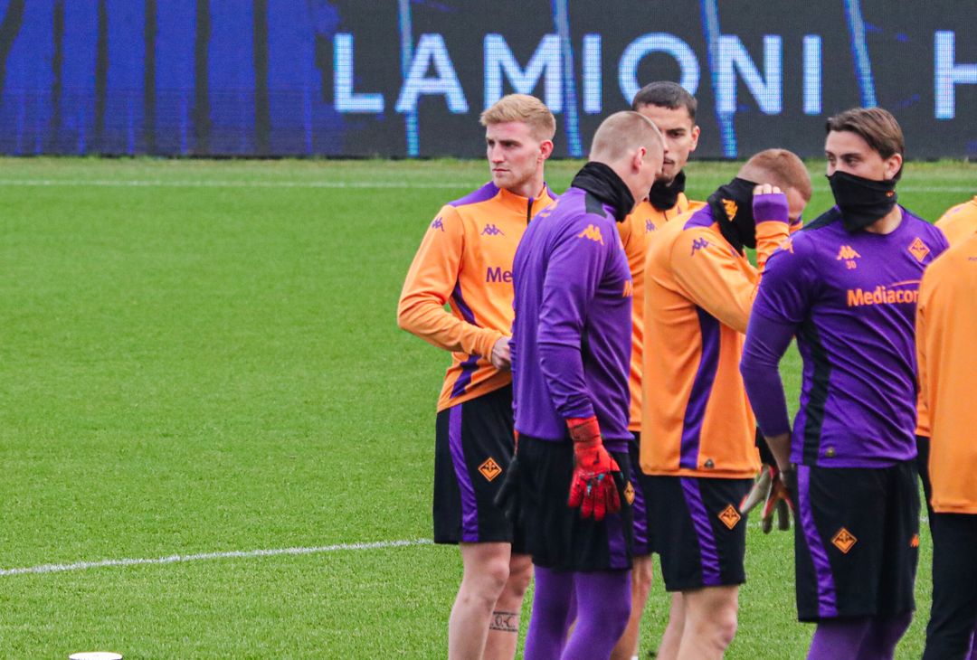 Gallery VN – Allenamento a porte aperte della Fiorentina, le immagini più belle - immagine 32