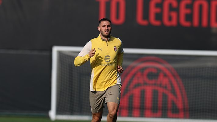 santiago-gimenez-intervista-esquire-messico-bebote-nazionale-fede-social