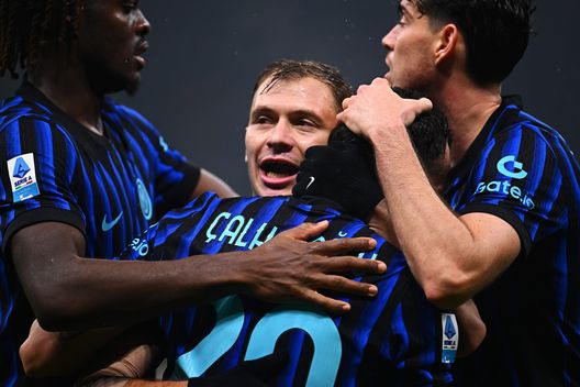 Calhanoglu: “Ecco come calcio i rigori, vi spiego! Diciamo grazie a Chivu che…”- immagine 4