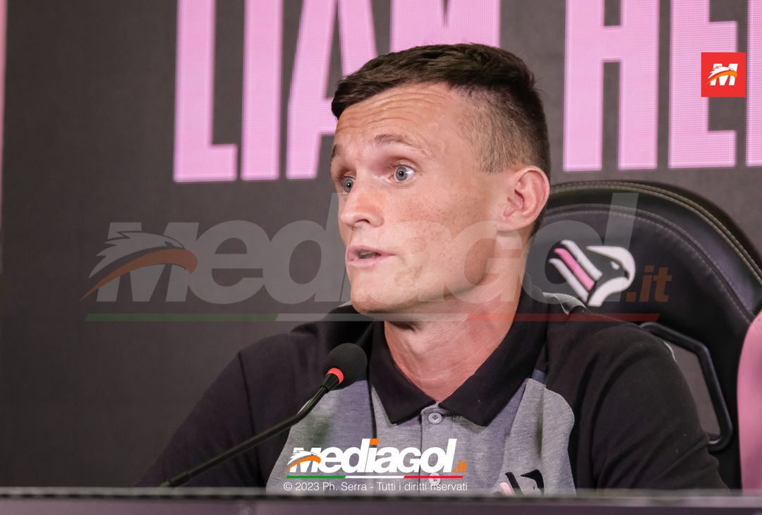 FOTO PALERMO, Liam Henderson presentato in conferenza stampa (GALLERY) - immagine 6