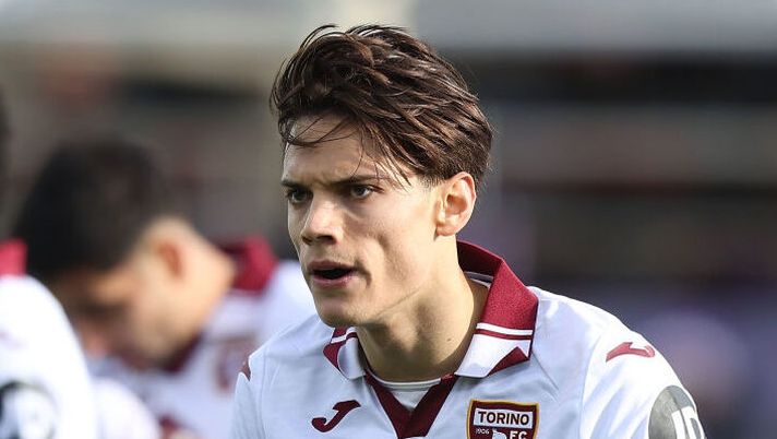 FLORENCE, ITALY - JANUARY 19: Samuele Ricci of Torino Fc looks on during the Serie A match between Fiorentina and Torino at Stadio Artemio Franchi on January 19, 2025 in Florence, Italy. (Photo by Gabriele Maltinti/Getty Images) Moretto: “Ecco cosa filtra su Ricci all’Atalanta: la situazione reale è questa” - immagine 1