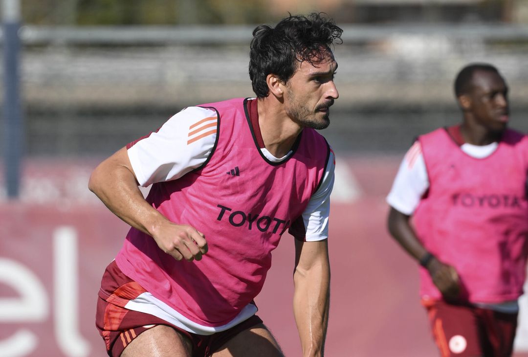 Trigoria, ripresa verso Verona-Roma: out Dovbyk e Hummels – FOTO GALLERY - immagine 39