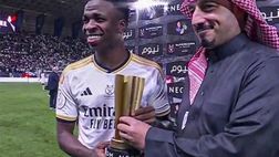 Clasico d’Arabia, arriva il figlio di CR7 a petto in fuori: e il Real fa poker