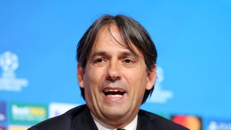 MUNICH, GERMANY - APRIL 07: Simone Inzaghi, Head Coach of FC Internazionale, talks during a press conference ahead of their UEFA Champions League 2024/25 quarter final first leg match at Fussball Arena Muenchen on April 07, 2025 in Munich, Germany. (Photo by Alexander Hassenstein/Getty Images)