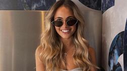 Nuovo tatuaggio sexy per Giulia Pastore, i fan: “Allora è vero che non sta più con Sandro Tonali”