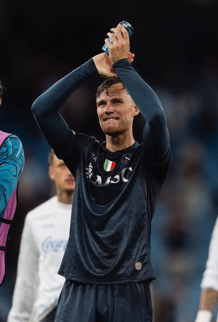 “Dare tutto, sempre! Per voi”, il Napoli e i tifosi nonostante tutto – LA GALLERY - immagine 3