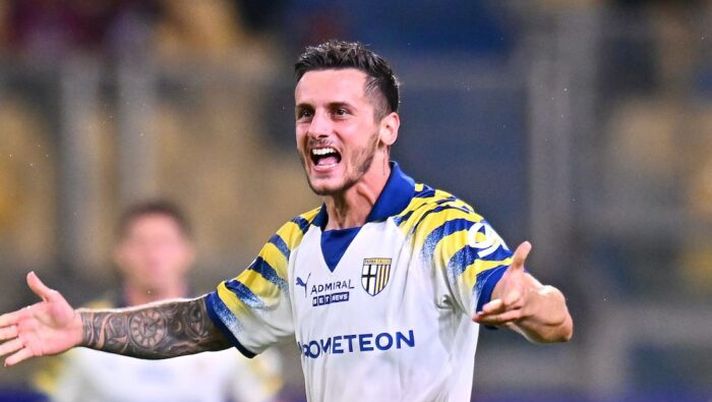 FLASH – Parma, Valeri è uscito per infortunio contro il Lecce: ecco il motivo - immagine 1