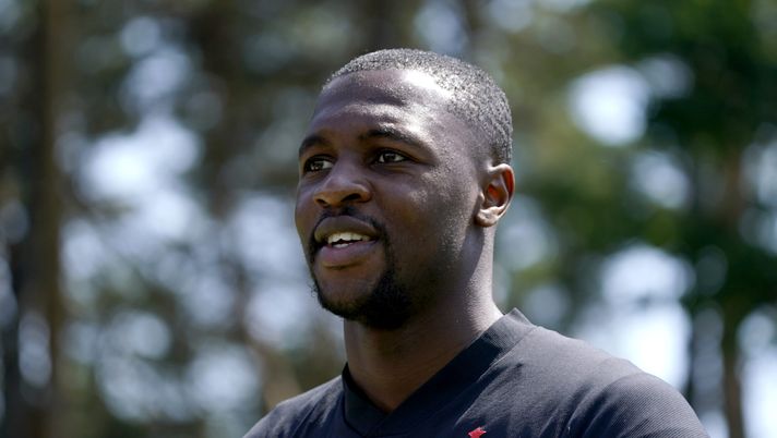 CAIRATE, ITALY - MAY 23: Fode Ballo Toure of AC Milan looks during an AC Milan training session at Milanello on May 23, 2023 in Cairate, Italy. (Photo by Pier Marco Tacca/AC Milan via Getty Images) Ex Milan, Fodé Ballo-Touré passa al Metz a parametro zero - immagine 1