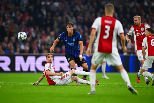 La Stampa – Inter, Esposito risorsa preziosa. Thuram, con la Juve il migliore. Con l’Ajax dominatore- immagine 2