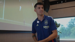 VIDEO / Morata cucina la carbonara per i compagni nel ritiro della Spagna