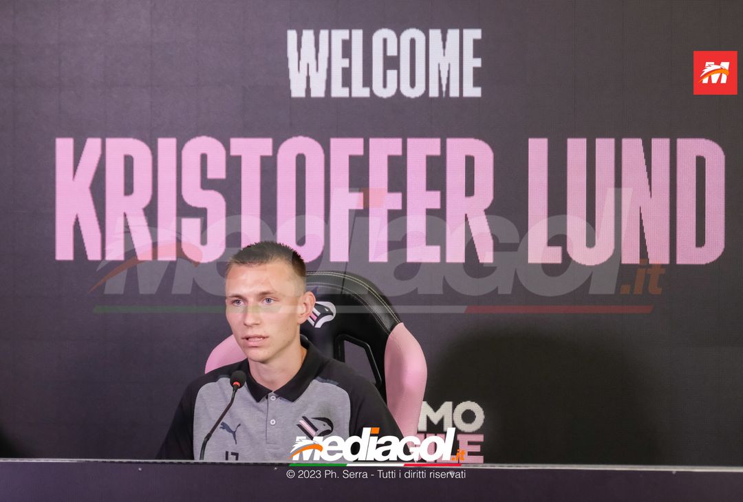 FOTO PALERMO, presentato di Kristoffer Lund Hansen in conferenza stampa (GALLERY) - immagine 28