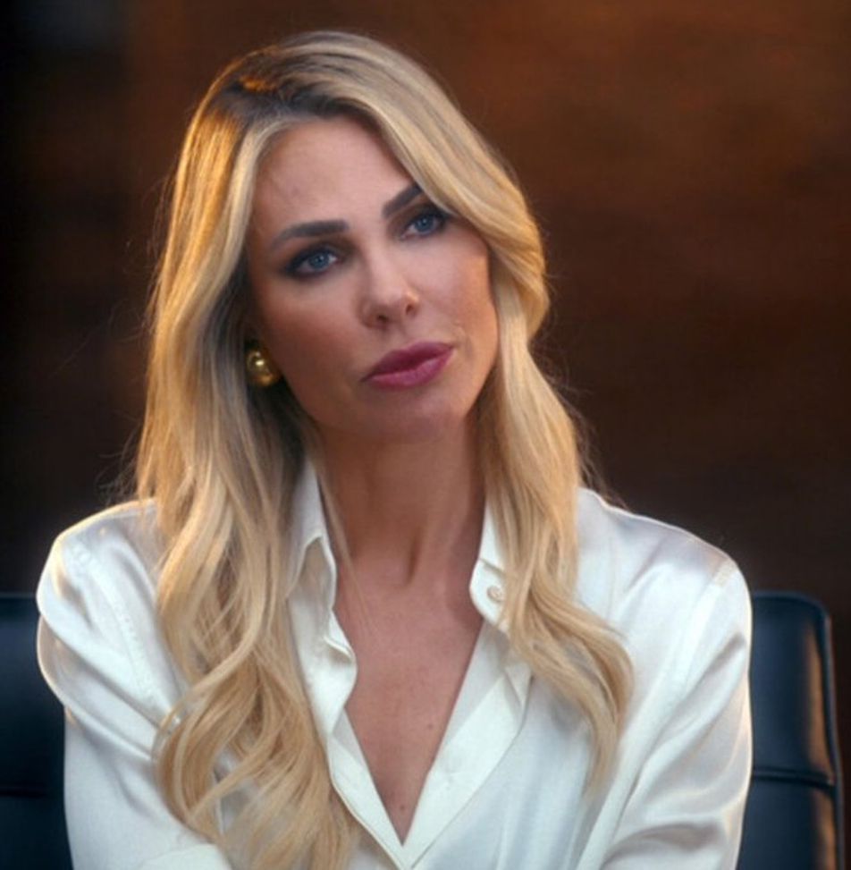 Ilary Blasi tradita, la rivelazione nel docu-film: Totti in silenzio con Noemi…- immagine 2