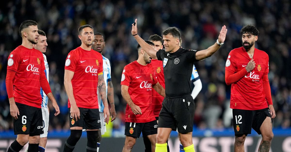 Novità in Liga: un ex allenatore sceglierà gli arbitri da assegnare alle partite