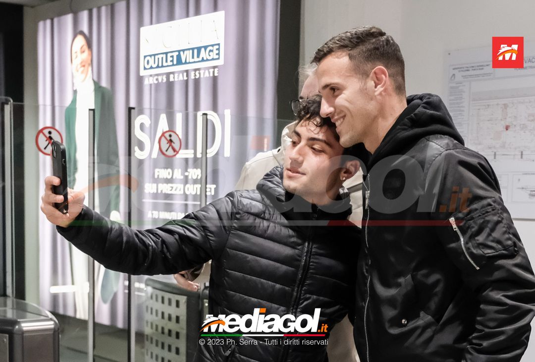 FOTO PALERMO, Verre arriva all’aeroporto ‘Falcone e Borsellino’ di Palermo (Gallery) - immagine 11