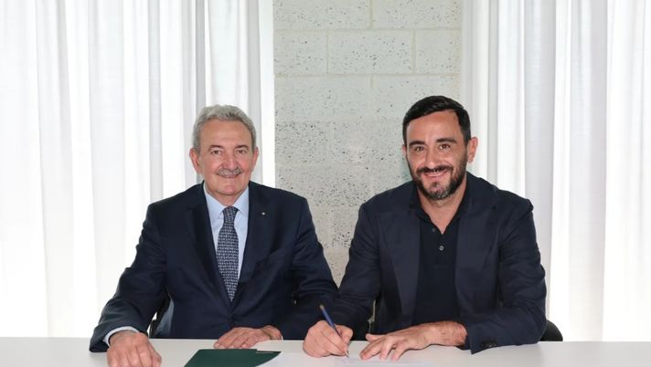 Ufficiale, Aquilani approda in A. È il nuovo allenatore del Sassuolo: la nota Ufficiale, Aquilani approda in A. È il nuovo allenatore del Sassuolo: la nota - immagine 1