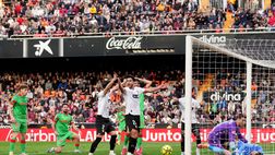 Valencia travolto dall’Oviedo: doppia sconfitta storica contro gli ultimi in classifica