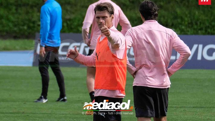 Ritiro Palermo: doppia seduta a Livigno, il report. Domani parla Segre  Ritiro Palermo: doppia seduta a Livigno, il report. Domani parla Segre - immagine 1