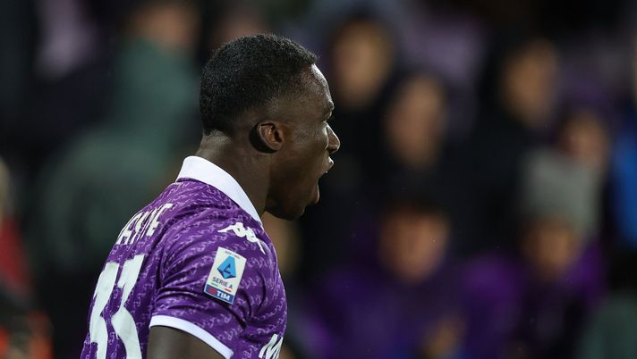FLORENCE, ITALY - FEBRUARY 26: Michael Kayode of ACF Fiorentina celebrates after scoring a goal during the Serie A TIM match between ACF Fiorentina and SS Lazio at Stadio Artemio Franchi on February 26, 2024 in Florence, Italy. (Photo by Gabriele Maltinti/Getty Images) Nico Gonzalez via a 40 milioni. Kayode? La Fiorentina fa muro, ma a 30mln… - immagine 1