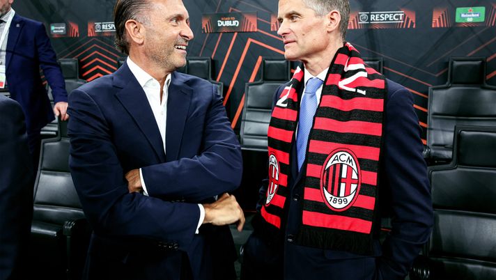 MILAN, ITALY - APRIL 11: (L-R) Managing Partner of RedBird Gerry Cardinale talks with UK Transport Secretary, Mark Harper during the UEFA Europa League 2023/24 Quarter-Final first leg match between AC Milan and AS Roma at Stadio Giuseppe Meazza on April 11, 2024 in Milan, Italy. (Photo by Daniele Venturelli - AC Milan/AC Milan via Getty Images) milan-aramco-svolta-maldini-dubai-vero-futuro-cessione-red-bird-cardinale-furlani-elliott