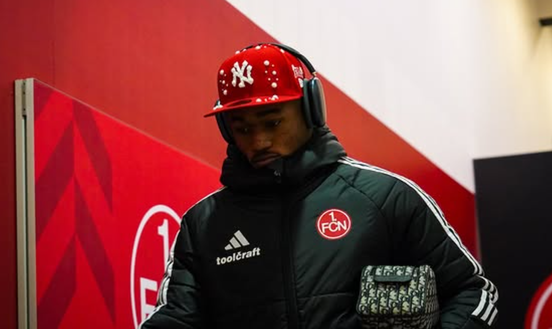 Momo Zoma con la maglia del Norimbega (Ph credits Momo Zoma, Instagram)