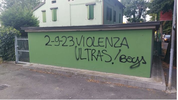 Raffica di daspo per il derby Parma-Reggiana: quel treno fermato col freno a mano… - immagine 1