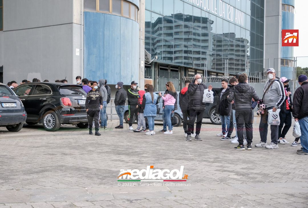 FOTO Palermo: Brunori e Soleri incontrano i tifosi allo Store Ufficiale. La gallery - immagine 45