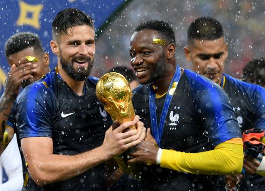 Campione del Mondo e leggenda del Marsiglia, Steve Mandanda annuncia il suo addio al calcio- immagine 3