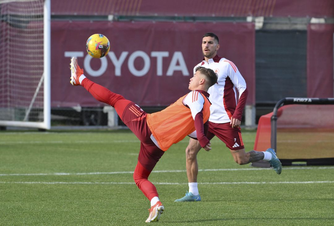 Trigoria, l’allenamento della Vigilia di Natale in vista del Milan – FOTO GALLERY - immagine 8
