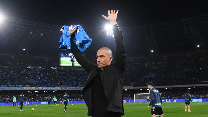NAPOLI, ITALY - FEBRUARY 09: SSC Napoli player Gökhan Inler before the Serie A match between SSC Napoli and Udinese at Diego Armando Maradona Stadium on February 09, 2025 in Napoli, Italy. (Photo by SSC Napoli/Getty Images) Udinese, Inler: “Lucca può migliorare ancora tanto, andrà a Napoli con un obiettivo” - immagine 1