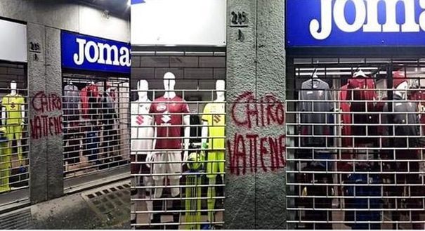 “Cairo Vattene”, a Torino compaiono scritte nei luoghi granata della città- immagine 2